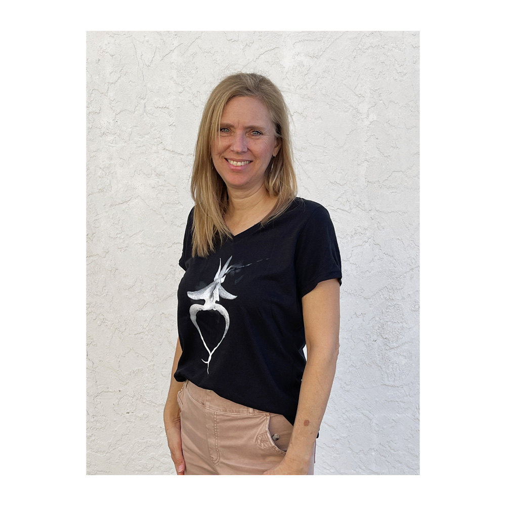 Ghost Orchid Ladies V-Neck Tee